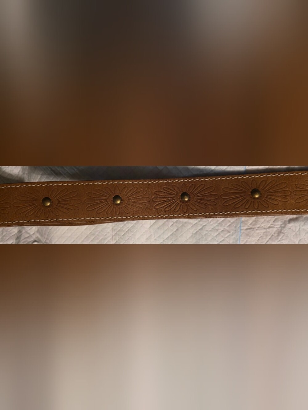 Ladies Brown Flower Embossed Leather Belt - Picture 2 of 4